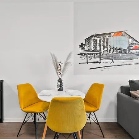 Apartman Art-touched With Pyramid View Pozsony